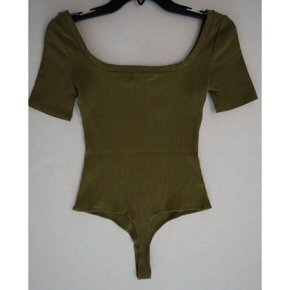 n:philanthropy Women's Sz S Green Ribbed Short Sleeve Thong Bodysuit $108 - Picture 8 of 10